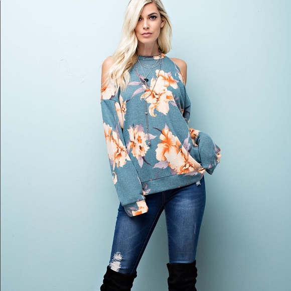 Cold Shoulder Floral Print Top - Picture 5 of 5